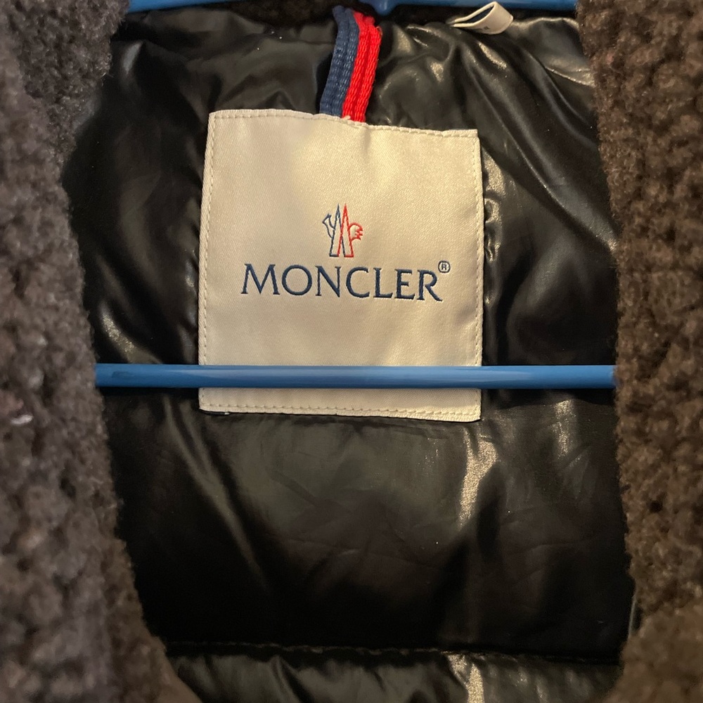 Moncler jacket - Picture 2 of 9